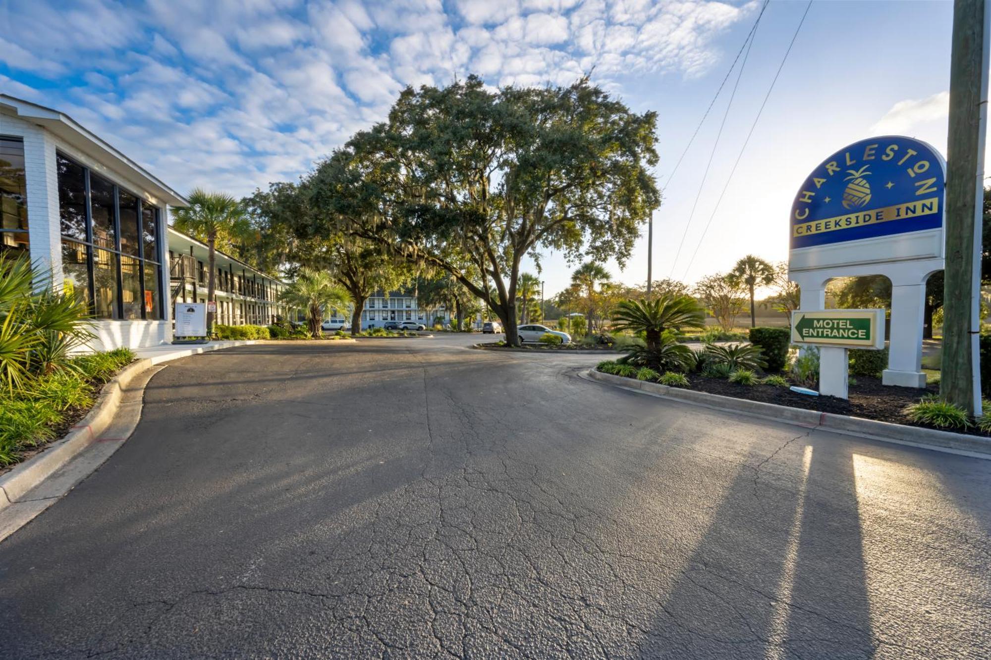 Charleston Creekside Inn Exterior photo